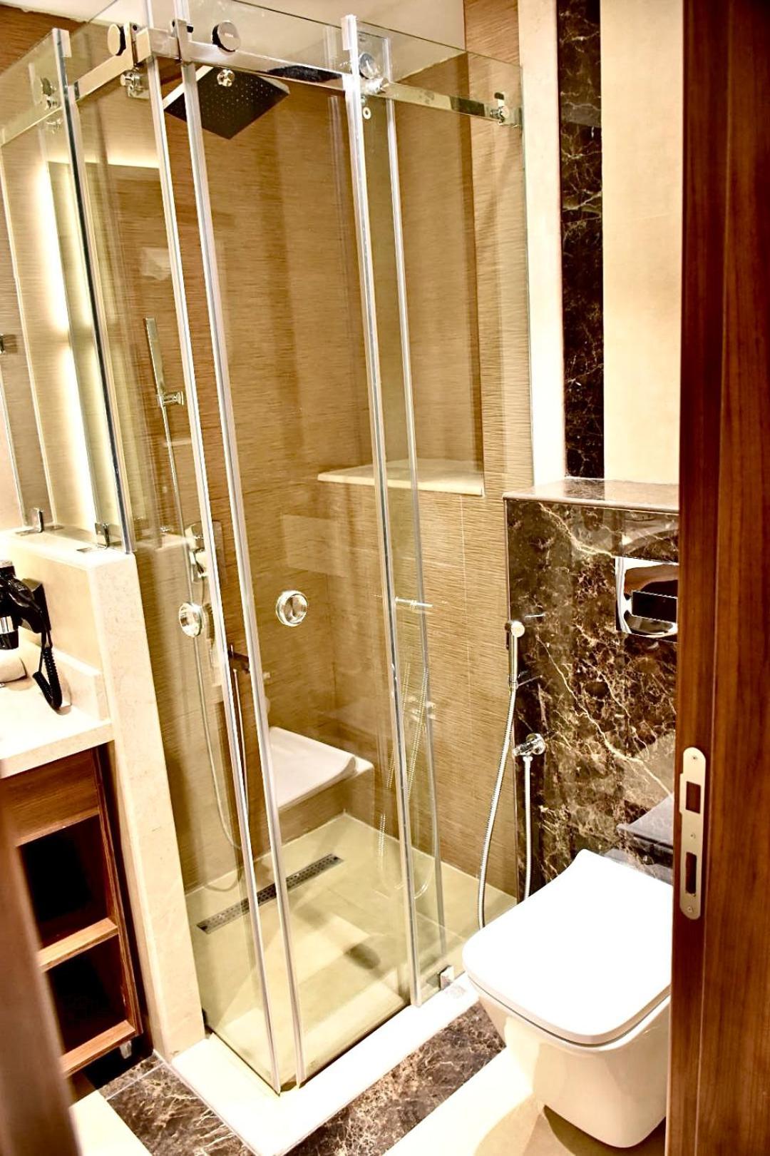 Royal Vista Hotel ‘Ibrī Kültér fotó