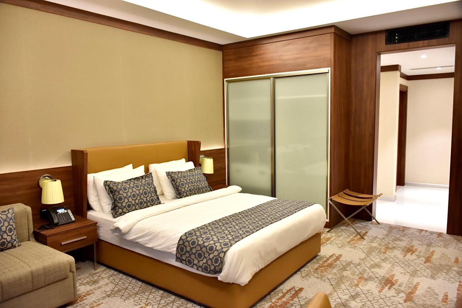 Royal Vista Hotel ‘Ibrī Kültér fotó